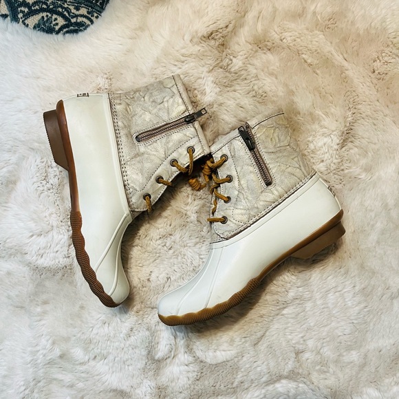 Sperry Saltwater Crunch Duck Rain Boots Gold / Ivory sts99726 Women's US 9.5 - Picture 11 of 13